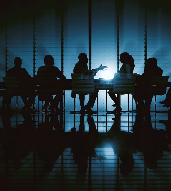 How governance can serve as fire alarm